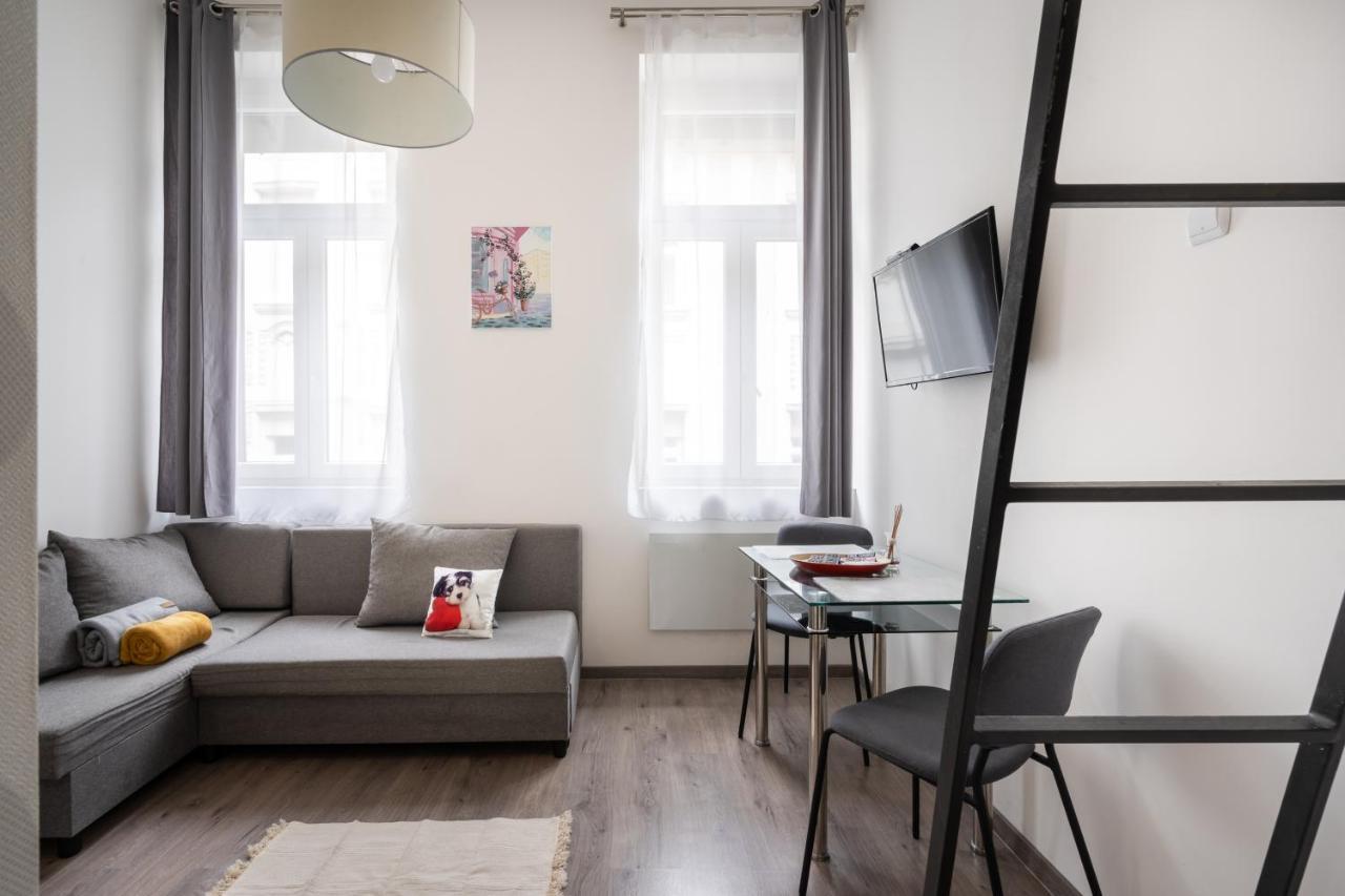 Cozy Home Studio Budapest Exteriör bild