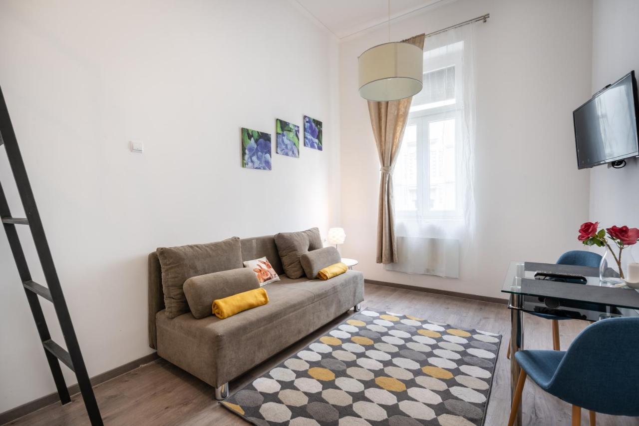 Cozy Home Studio Budapest Exteriör bild